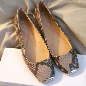 NWT Alfani Desert sand flats